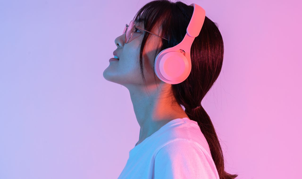 Are Headphones Bad For The Brain